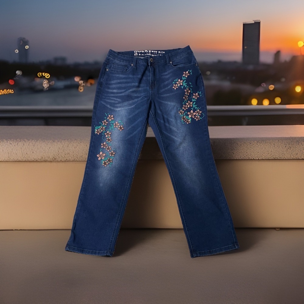 Hydraulic JeansWomen's 14 Boho Blue Curvy Embroidered Flower Stretch Denim